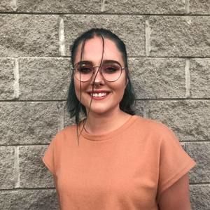 Meet your Posher, Jade